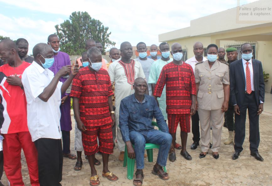 08/10/21 Organisation de le filière bovine: le président Prosper TOE cré une nouvelle société coopérative à Lolobo dans le departement d'Attiegouakro.